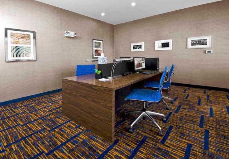 Courtyard By Marriott Salisbury Hotel Bagian luar foto