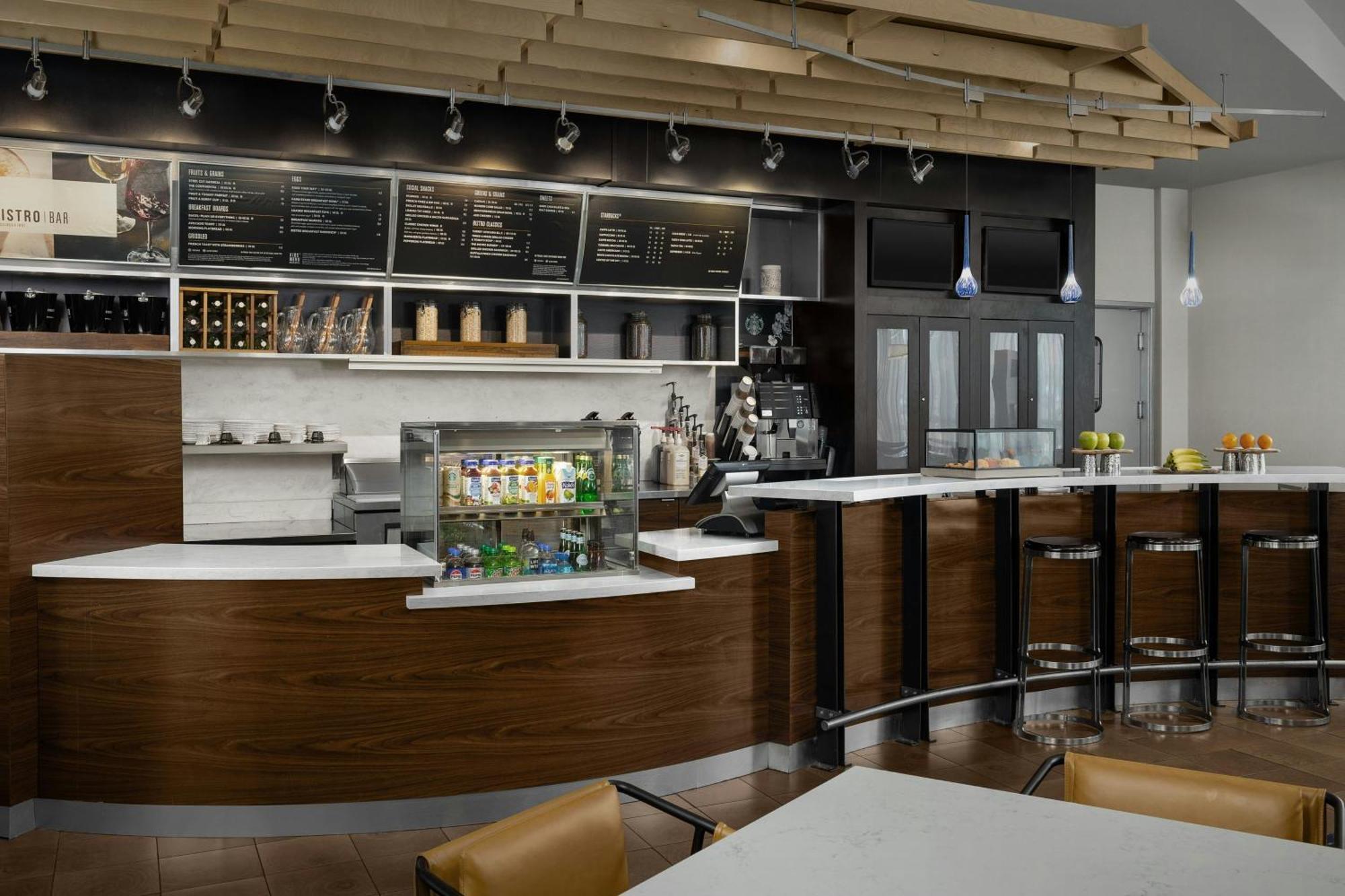 Courtyard By Marriott Salisbury Hotel Bagian luar foto